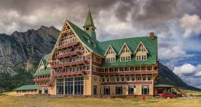 Hotel Prince Of Wales Waterton Alberta Canada Panoramic Town Prints Fine Art Photography For Sale - 016723 - 31-08-2015 - 17529x9339 Pixel Hotel Prince Of Wales Waterton Alberta Canada Panoramic Town Prints Fine Art Photography For Sale Fine Art Posters Art Printing Coast What Is Fine Art...