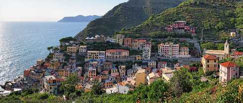 Riomaggiore Riomaggiore - Liguria - Italy - Ligurian Sea - Riviera - Port - Boat - Yacht - Gulf - Colorful - Summer - Beach -...