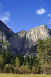 Yosemite Nationalpark California Waterfall Merced River Valley Scenic Country Road - 009179 - 07-10-2011 - 4687x9907 Pixel Yosemite Nationalpark California Waterfall Merced River Valley Scenic Country Road Modern Art Prints Stock Image Prints For Sale Fine Art Shoreline Outlook Fine...
